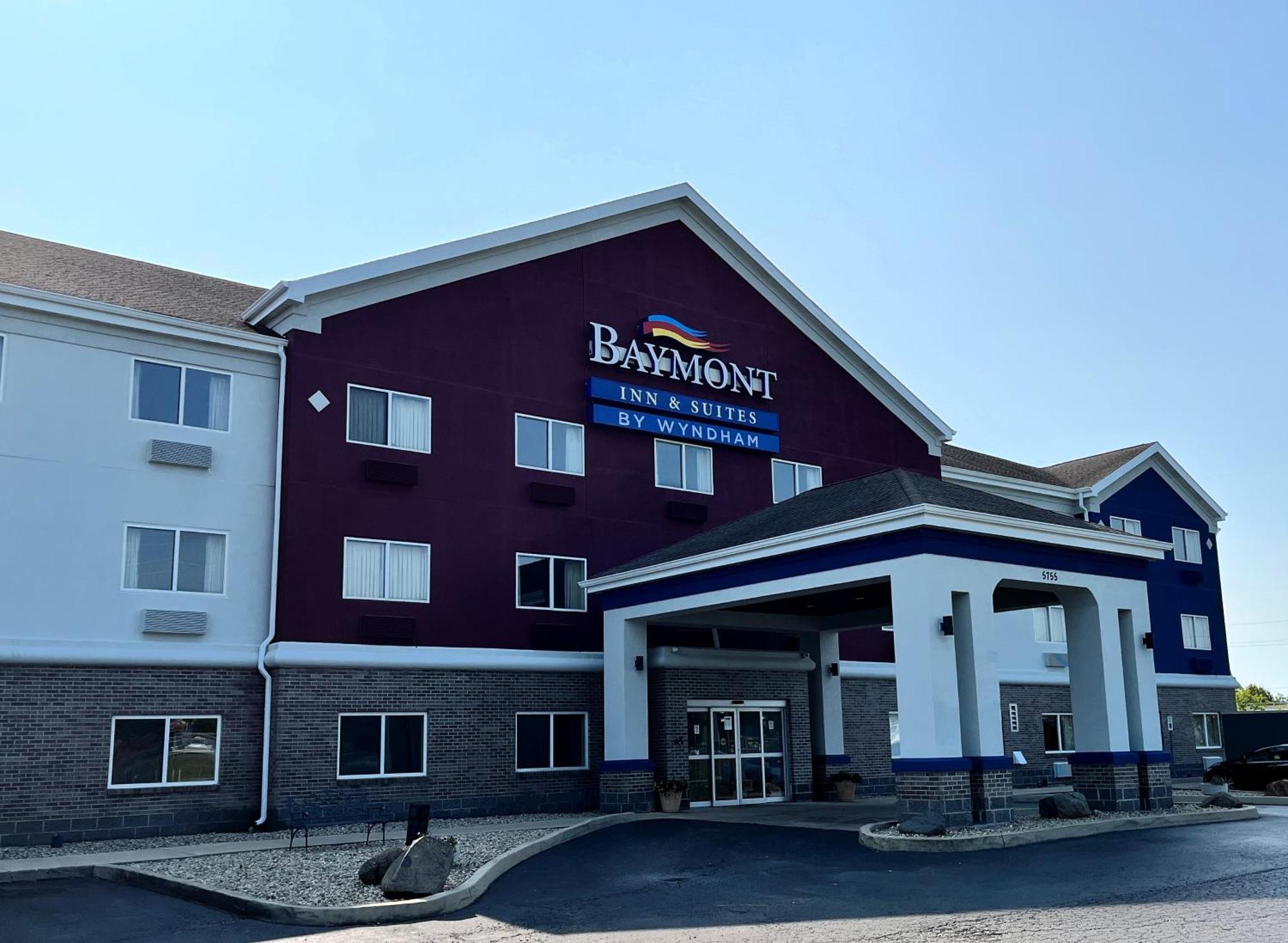 Baymont By Wyndham Indianapolis Northeast Hotel Exterior foto