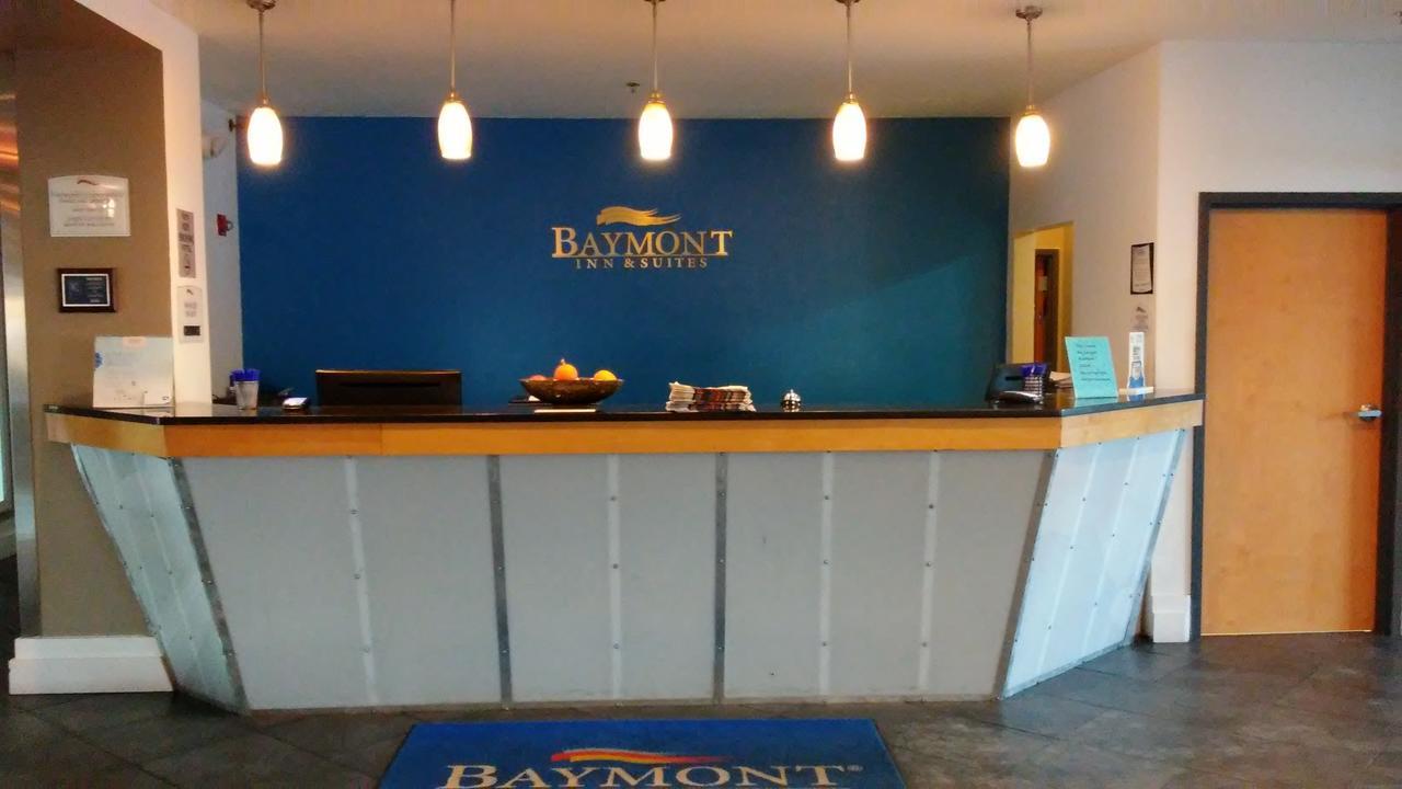 Baymont By Wyndham Indianapolis Northeast Hotel Exterior foto